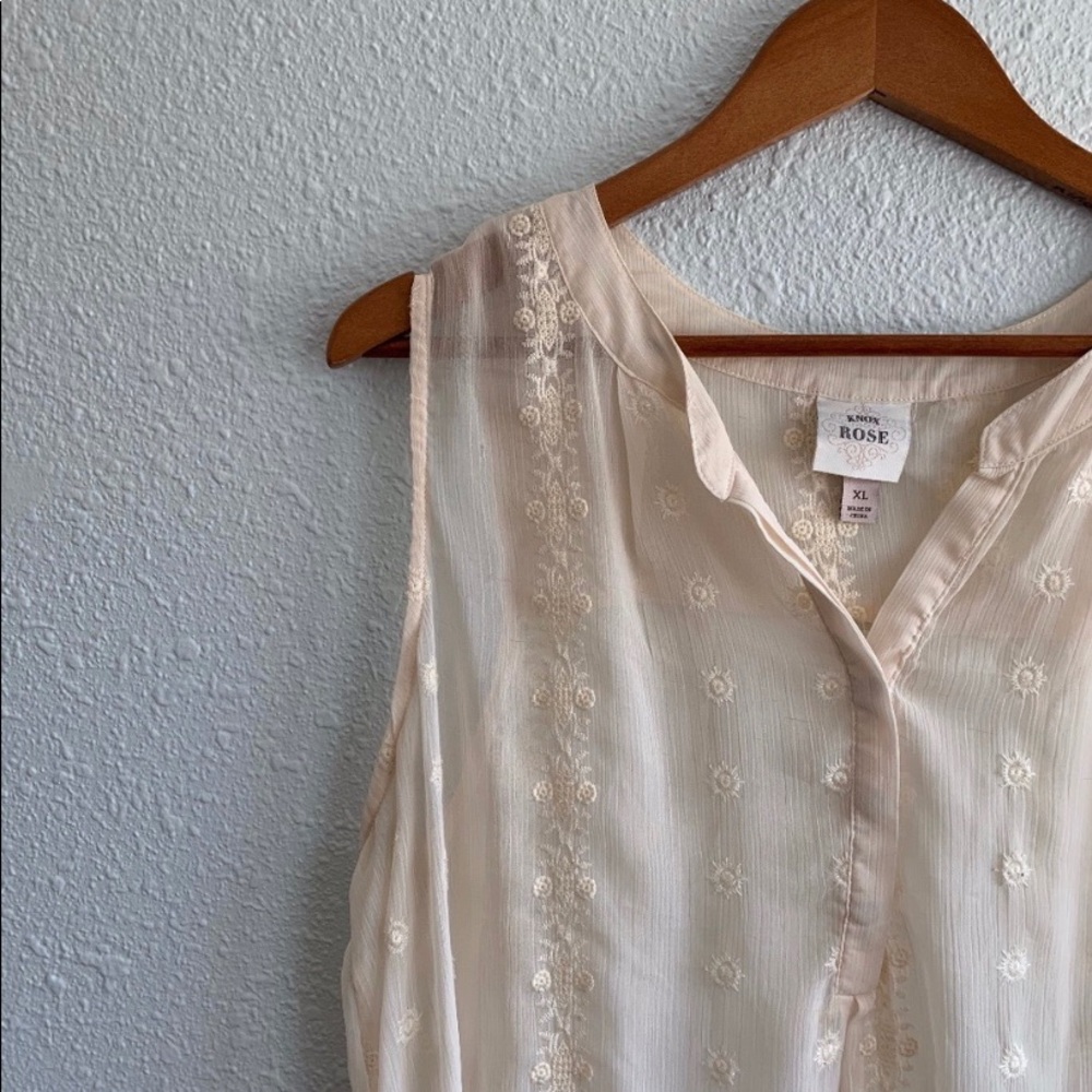 Knox Rose Lace Cover-up